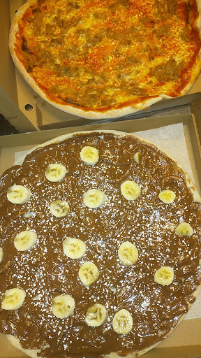 Photo of Hallonbergens Grill - Hallonbergsplan 5, 174 52 Sundbyberg